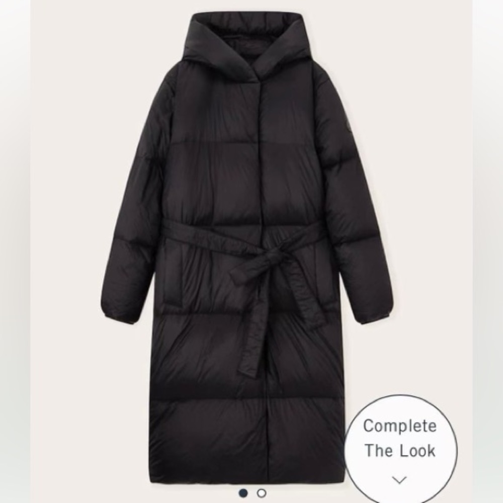 A&F air cloud long puffer NWT